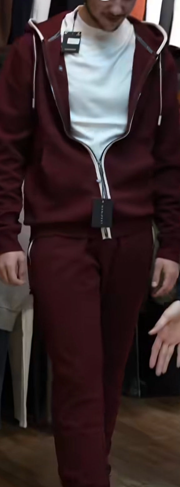 Sweat à capuche zippé avec jogging