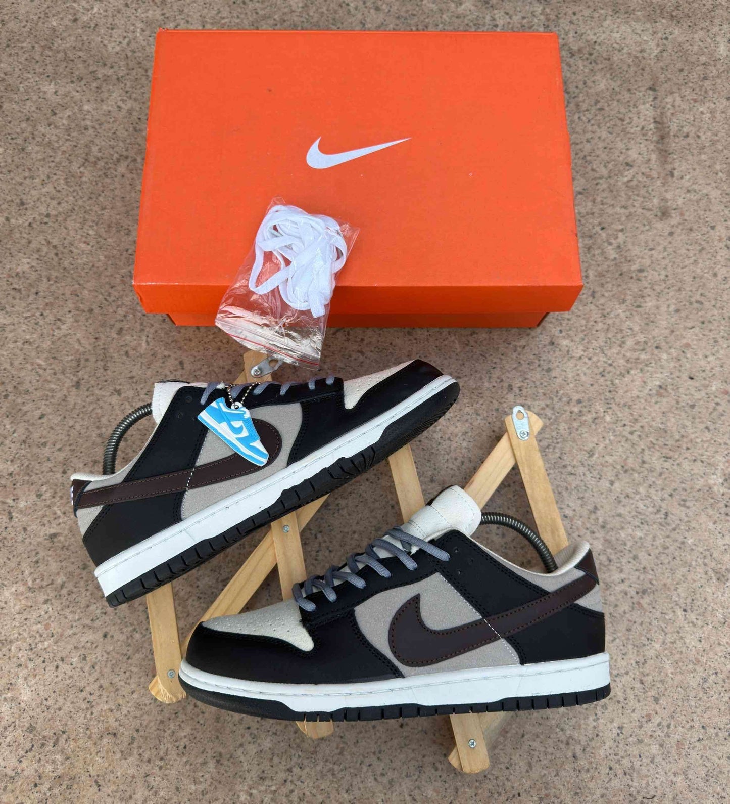 Nike SB Dunk Low